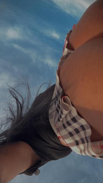 Honey , 22  female escort, Palmdale