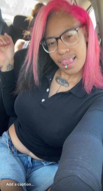 LeeLee, 25  female escort, Palmdale